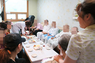 바리스타와 함께하는 힐링타임 사진