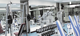 체력단련실 (Fitness Center) 1