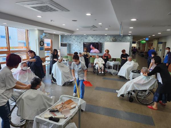 광산구 미용협회 이미용 자원봉사 이미지